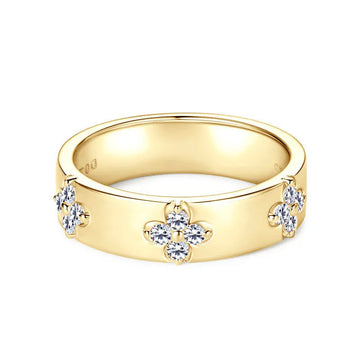 Lucky Clover Moissanite Ring – 925 Sterling Silver