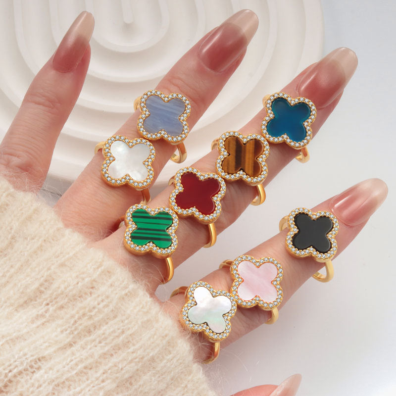 18k Celestique Lucky ring