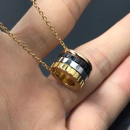 French Luxury Square Gear Moissanite Necklace