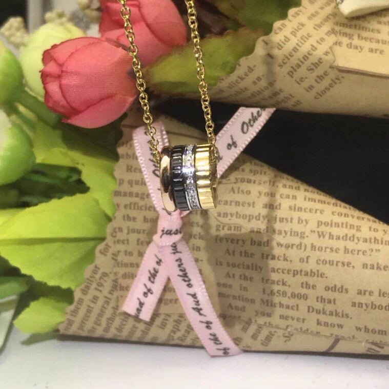 French Luxury Square Gear Moissanite Necklace