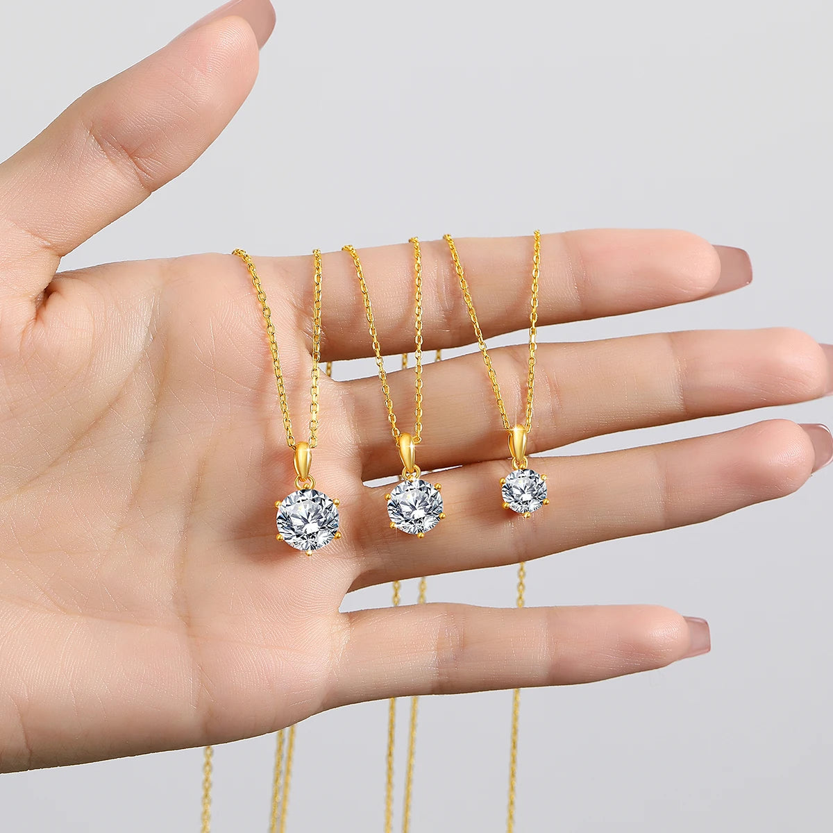 Classic Six-Claw Moissanite Necklace